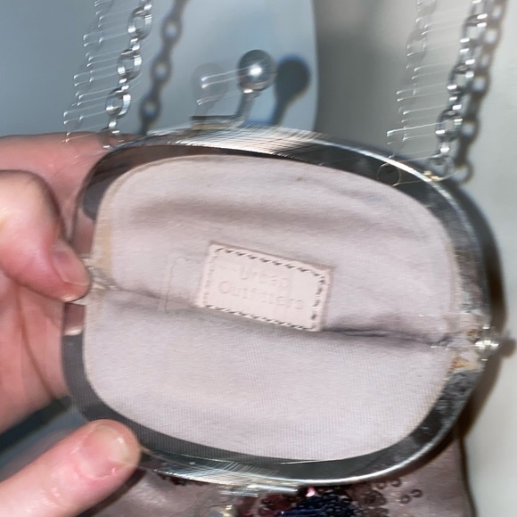 Urban Outfitters sequined night out shoulder bag/clutch- good condition - Picture 4 of 5